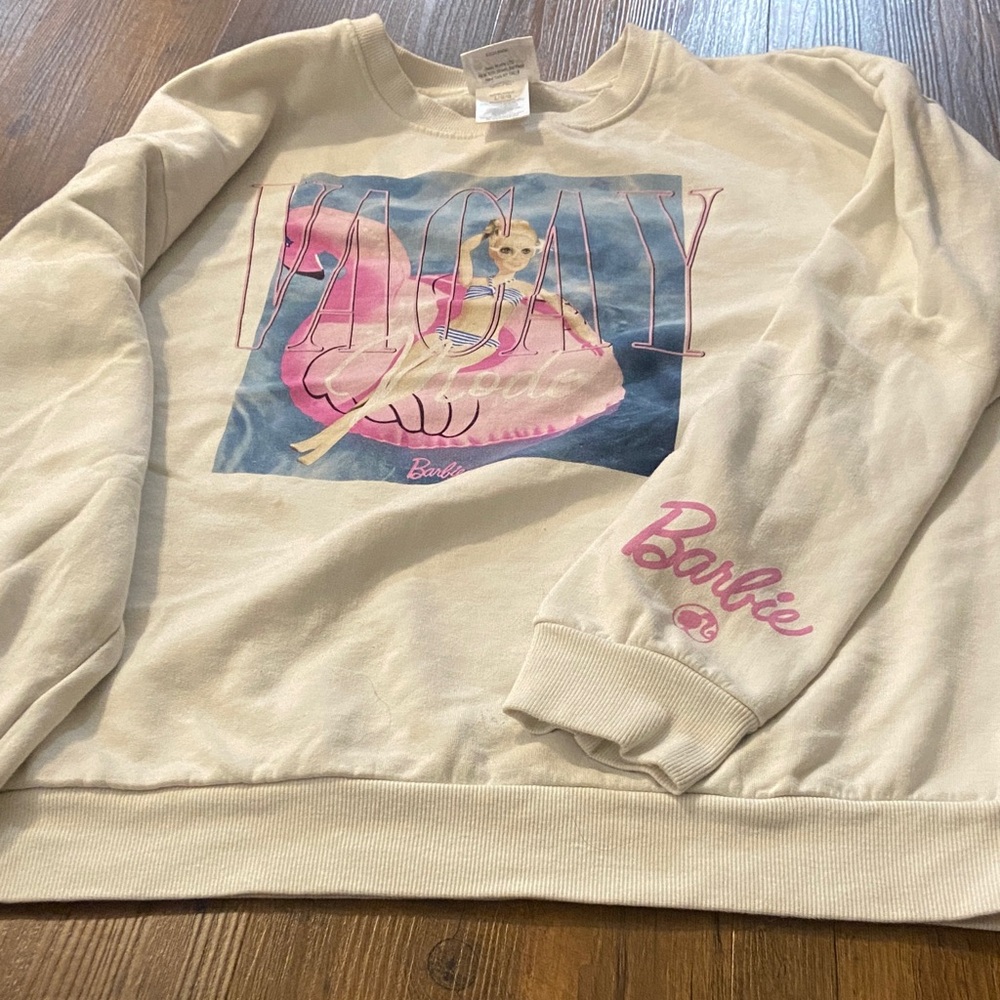 Sweatshirt